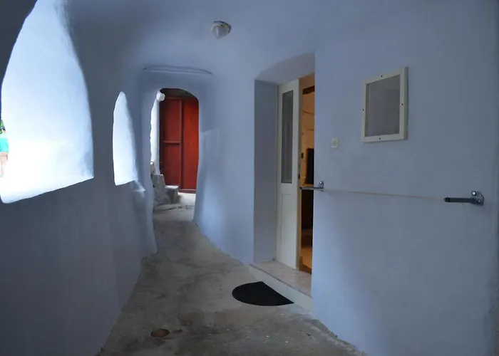 Stari Dvori Appartamento Baška